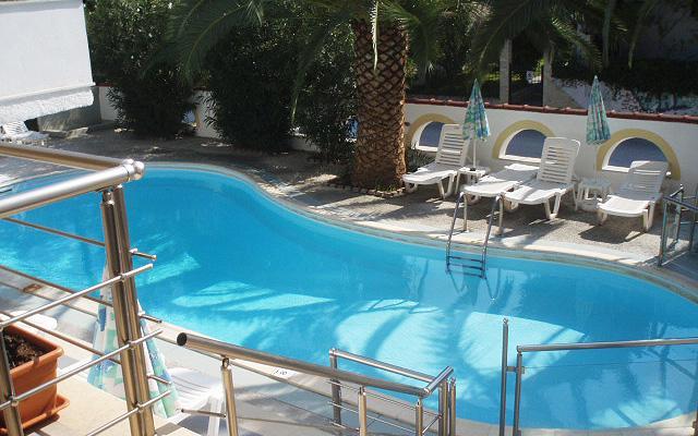 Golden Sun Village Пефкохори Екстериор снимка